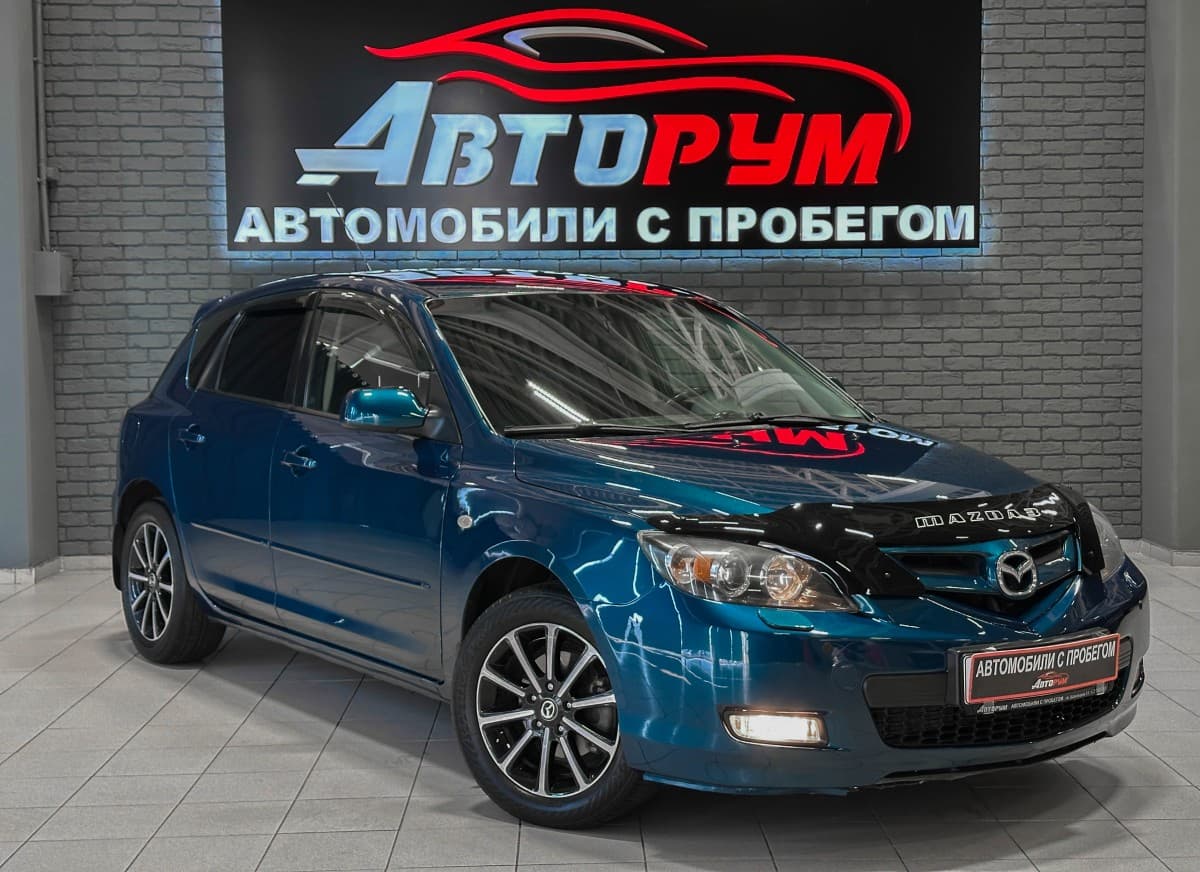 Mazda 3 - 1